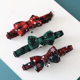 2pcs Christmas Snowflake Checker Bowknot Bell Cat Collar Safety Buckle Removable Pet Collar ; dog Christmas Bell collar (Color: Red)